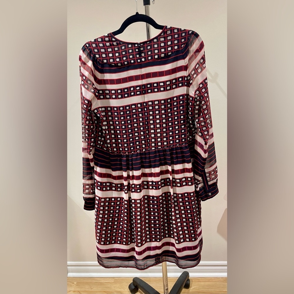 Ann Taylor Loft - Black Red Multicolored Sheer Long sleeves Dress